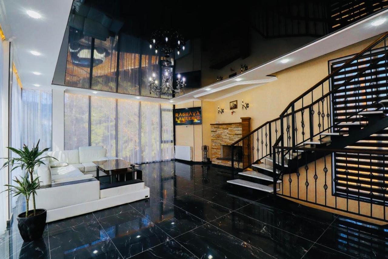 Hotel Evergreen Borjomi Εξωτερικό φωτογραφία