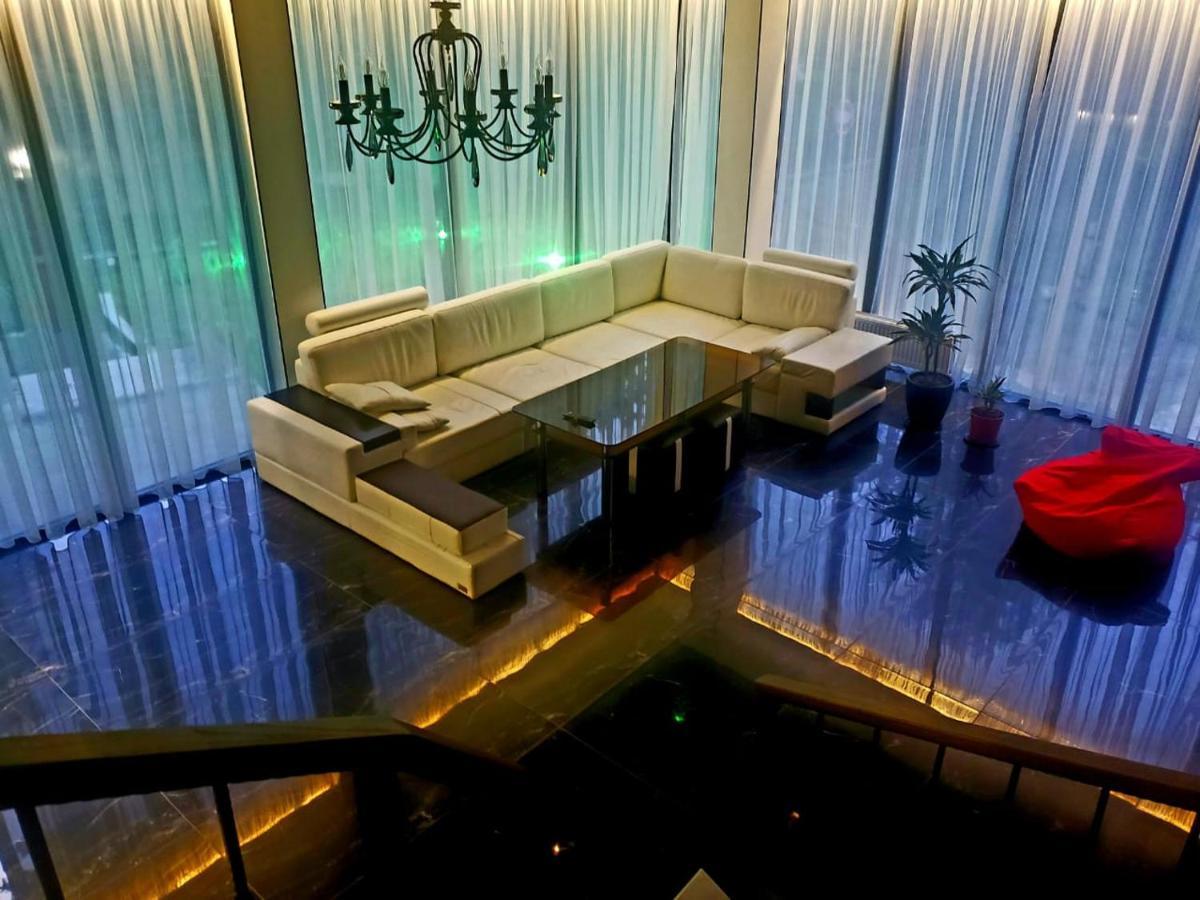 Hotel Evergreen Borjomi Εξωτερικό φωτογραφία