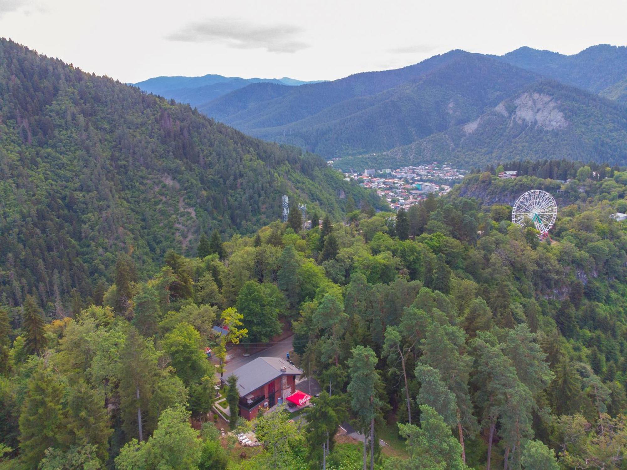 Hotel Evergreen Borjomi Εξωτερικό φωτογραφία