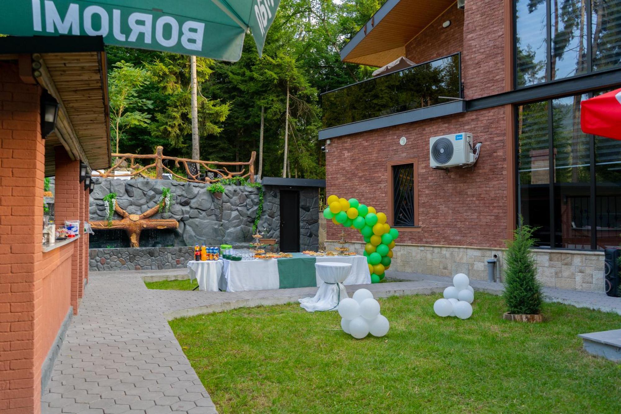 Hotel Evergreen Borjomi Εξωτερικό φωτογραφία